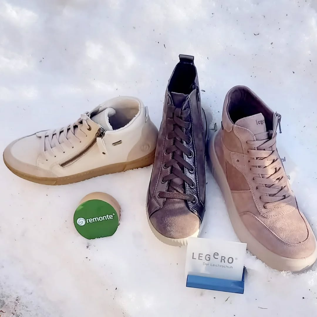 Winter-Sonnen-Wetter 🌞❄️
funktioniert auch mit leichteren Chucks!

links: Remonte mit tex 99,90 €
Mitte: Legero mit goretex 149,90 €
rechts: Legero mit goretex 139,90 €

#ruppanerschuheundmode #fischenimallgäu #remonte #legero #goretex