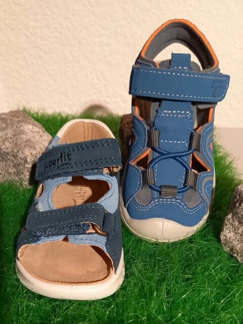 Kinder! Sandalenzeit! 🤹‍♂️🤹‍♀️
von Superfit und Ricosta ab 59.90 €

#ruppanerschuheundmode #fischenimallgäu #kinderschuhfachgeschäft