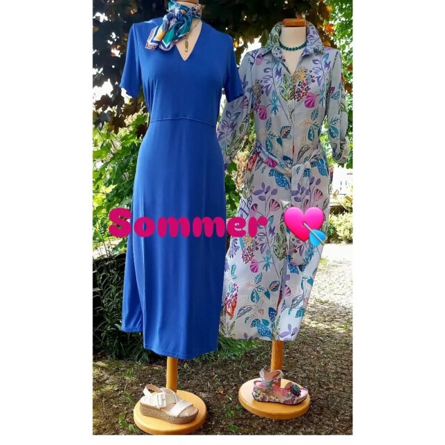 Herrlich weich fließende Naturfaserqualität von Vicci: blau 79.90, bunt 119.90
Weisse Gabor Sandalette 79.90
Bunte Laura Vita 89.90
#ruppanerschuheundmode #oberallgäu #gabor #lauravita #vicci